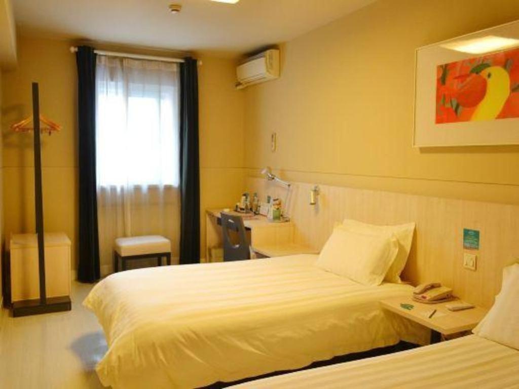 Jinjiang Inn Nanchang Bayi Square Ximazhuang Food Street מראה חיצוני תמונה